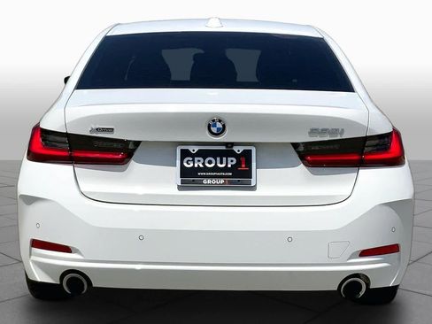 Used 2023 BMW 330i xDrive Sedan w/ Premium Package AWD/4WD image 4