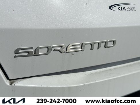 New 2026 Kia Sorento LX FWD image 10