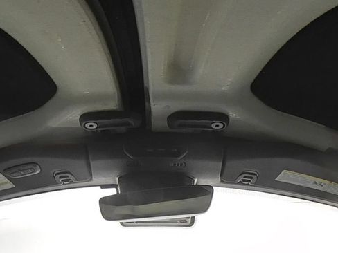 Used 2023 Jeep Wrangler Unlimited Sahara AWD/4WD image 25