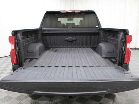 Used 2022 Chevrolet Silverado 1500 RST AWD/4WD image 21