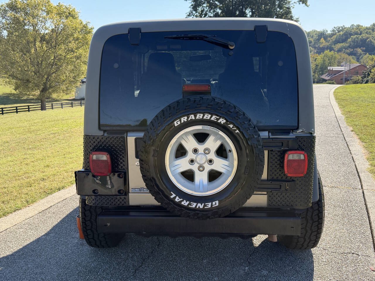 Used 2006 Jeep Wrangler X AWD/4WD image 14