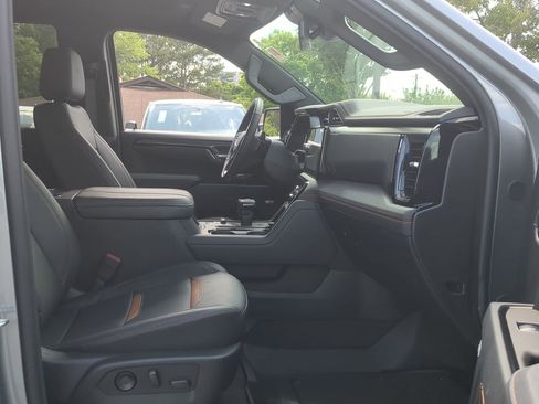 Used 2026 GMC Sierra 1500 AT4 w/ AT4 Preferred Package AWD/4WD image 28