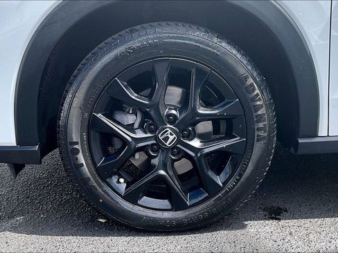 Used 2023 Honda HR-V Sport image 32