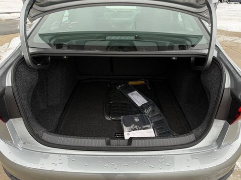 New 2026 Volkswagen Jetta SE image 12