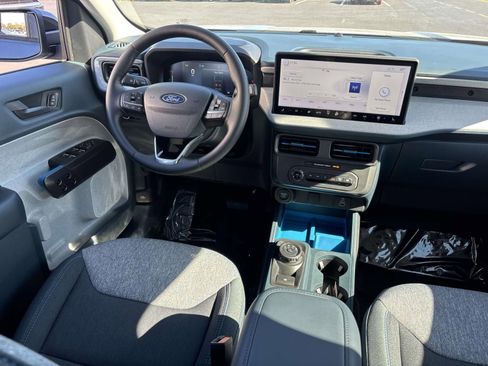 New 2025 Ford Maverick XLT w/ Equipment Group 301A image 30