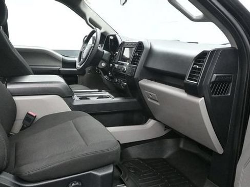 Used 2018 Ford F150 XL w/ Equipment Group 101A Mid AWD/4WD image 12