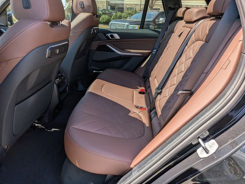 New 2026 BMW X5 xDrive50e w/ M Sport Package image 30