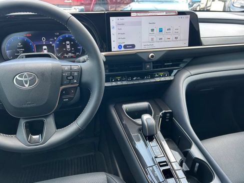 Certified 2026 Toyota Crown w/ Advanced Technology Package AWD/4WD image 18