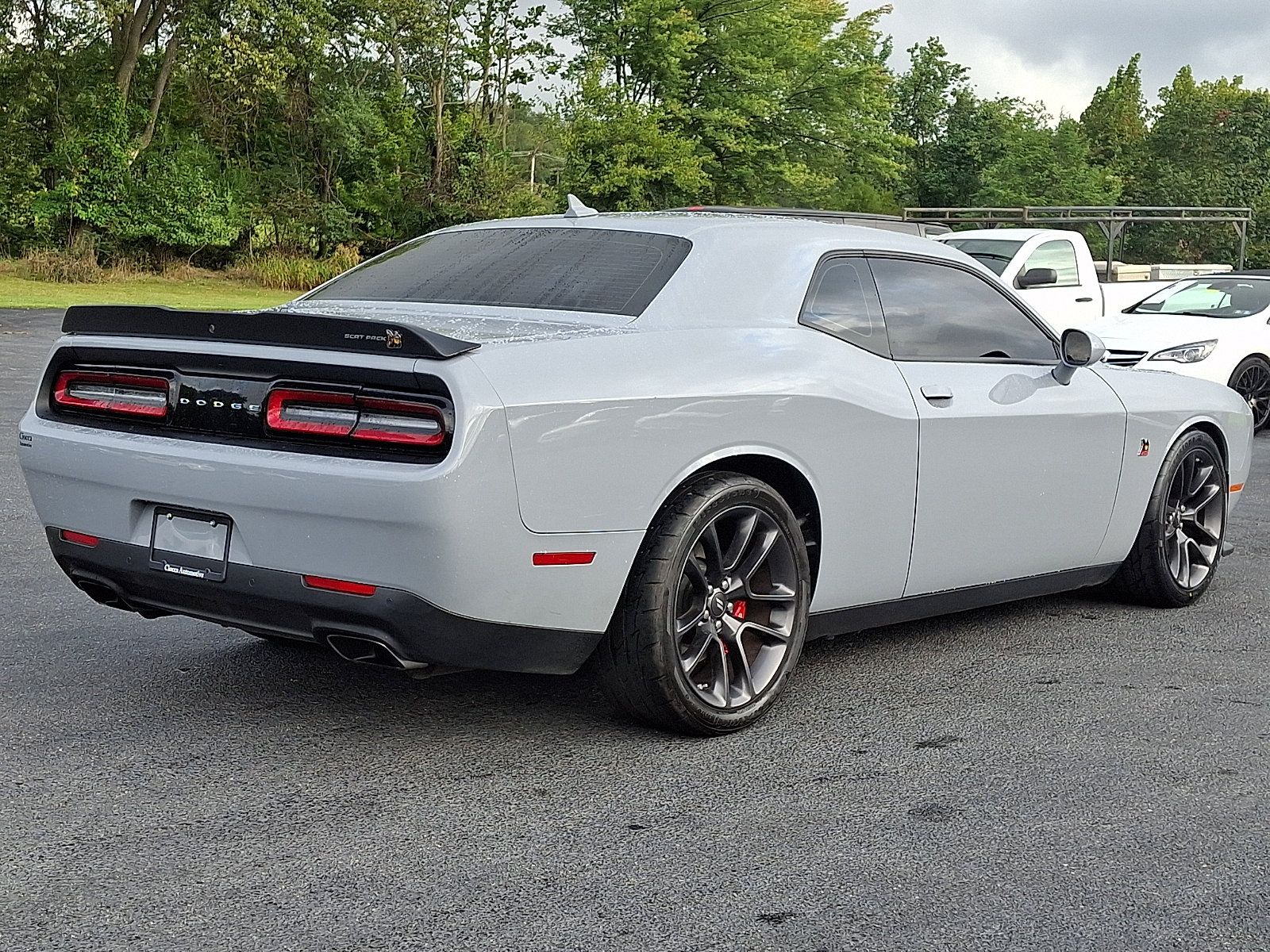 Used 2021 Dodge Challenger R/T Scat Pack RWD image 9