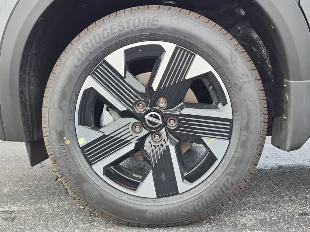 New 2027 Nissan Kicks SV AWD/4WD image 6