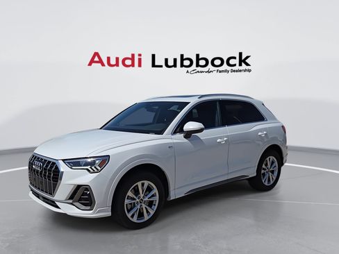 Used 2024 Audi Q3 2.0T Premium AWD/4WD image 4