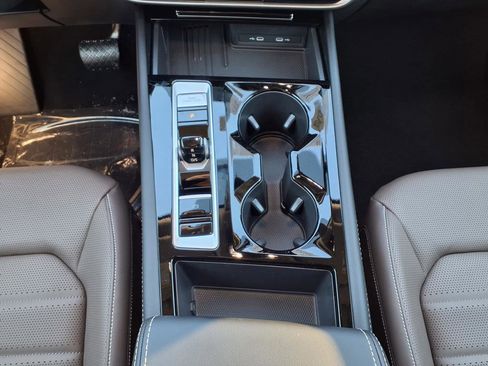 New 2026 Volkswagen Atlas SEL image 50