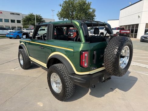 Used 2022 Ford Bronco Badlands AWD/4WD image 5