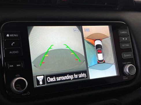 Used 2023 Nissan Kicks SR FWD image 37