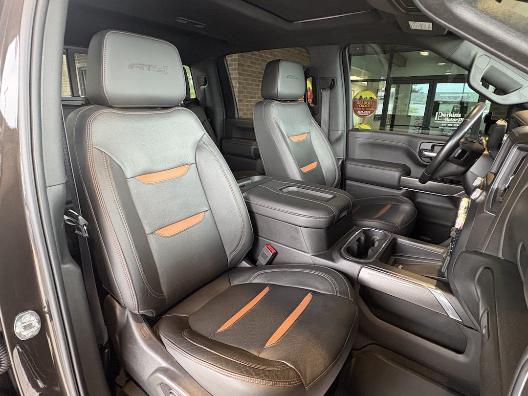 Used 2020 GMC Sierra 2500 AT4 w/ AT4 Premium Package AWD/4WD image 32