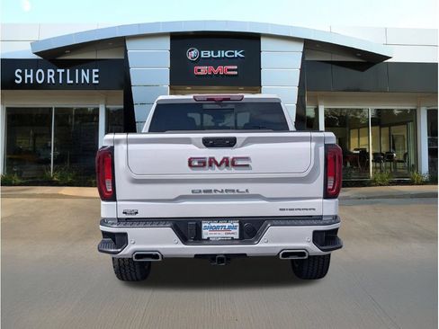 Used 2025 GMC Sierra 1500 Denali w/ Denali Reserve Package AWD/4WD image 4