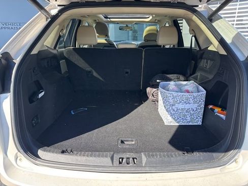 Used 2016 Ford Edge SEL w/ Equipment Group 201A image 16