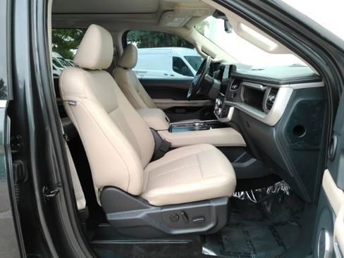 Used 2022 Ford Expedition XLT RWD image 22