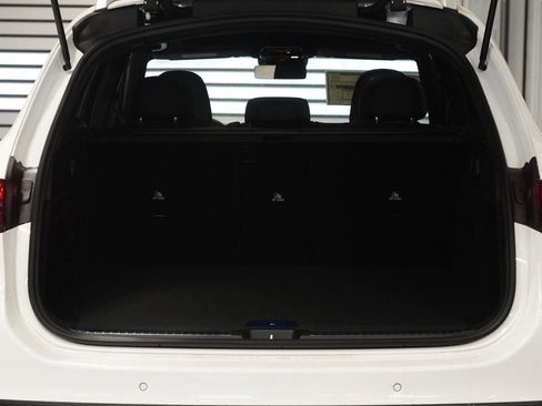 New 2026 Mercedes-Benz GLC 300 GLC 300 image 33