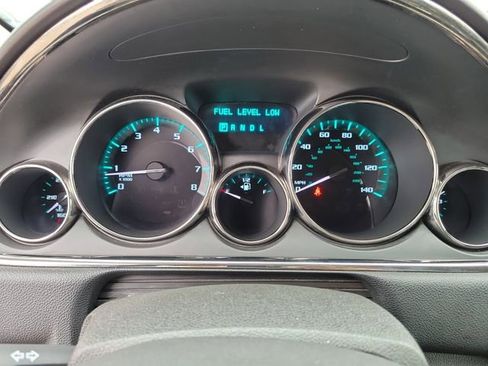 Used 2014 Buick Enclave Leather w/ Trailering Provision Package FWD image 8