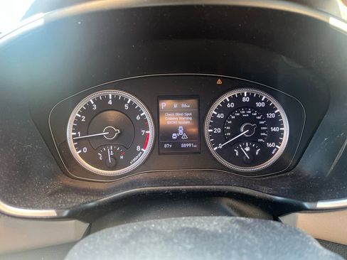 Used 2019 Hyundai Santa Fe SE FWD image 7