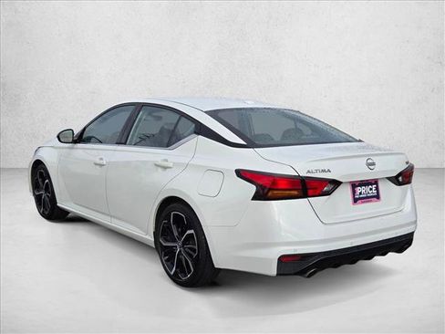 Used 2023 Nissan Altima 2.5 SR image 8