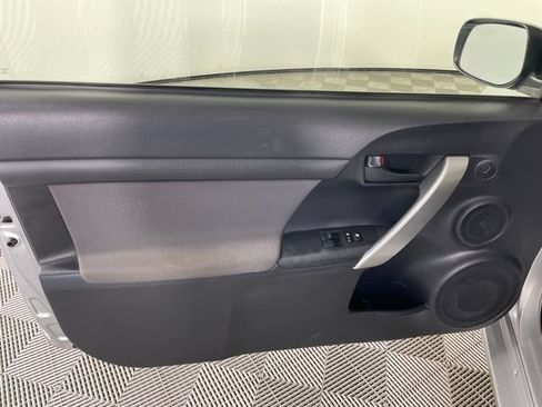 Used 2013 Scion tC FWD image 15