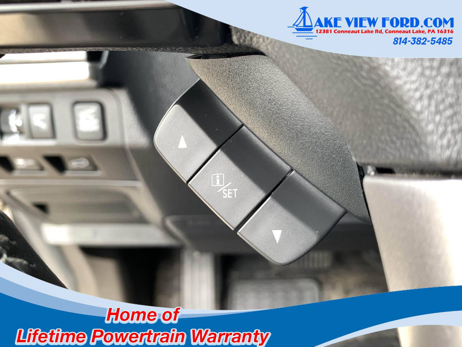 Used 2017 Subaru Forester 2.5i Limited AWD/4WD image 17