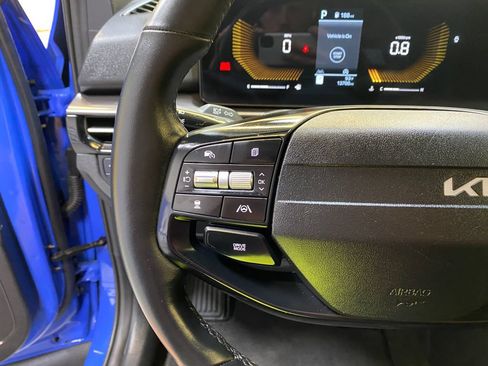 Used 2026 Kia Sportage EX w/ EX Panorama Roof Package FWD image 33