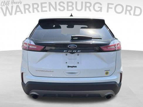 Used 2022 Ford Edge Titanium AWD/4WD image 6