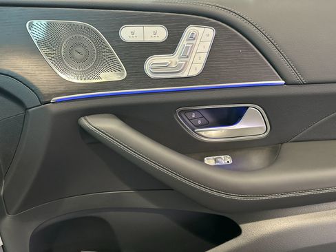 New 2026 Mercedes-Benz GLE 53 AMG 4MATIC image 18