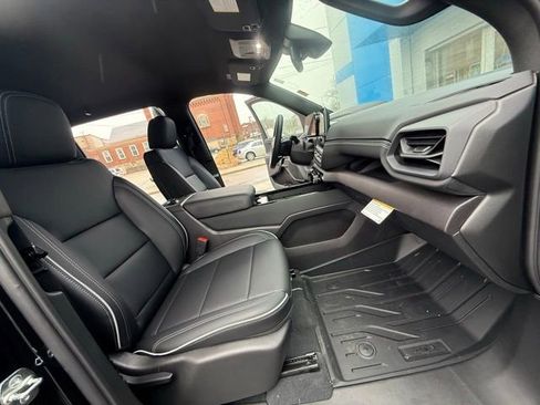 New 2026 Chevrolet Silverado EV LT AWD/4WD image 21