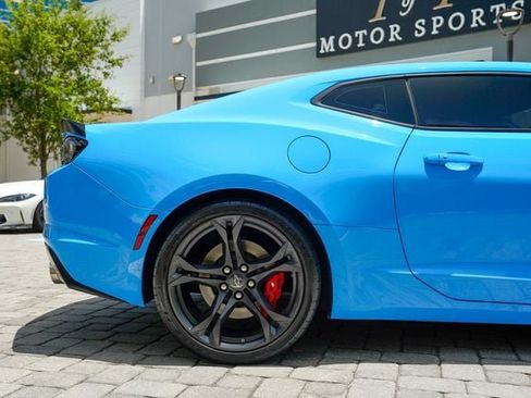 Used 2022 Chevrolet Camaro SS RWD image 31