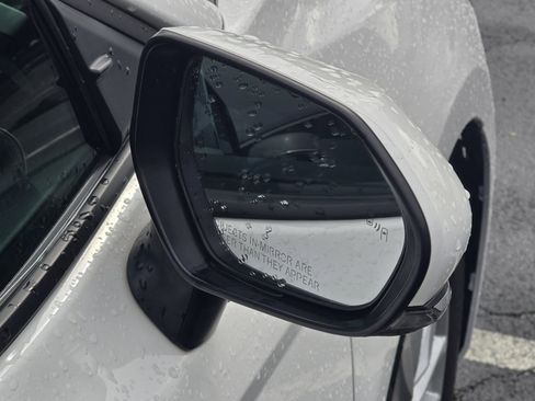 Used 2025 Toyota Camry LE FWD image 17