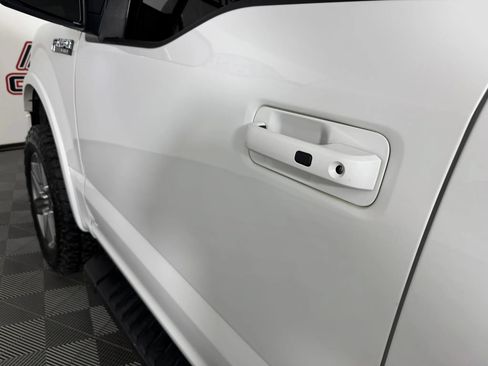 Used 2019 Ford F150 Lariat AWD/4WD image 24
