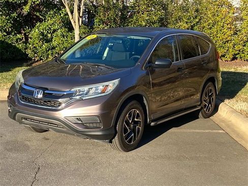 Used 2016 Honda CR-V SE image 3