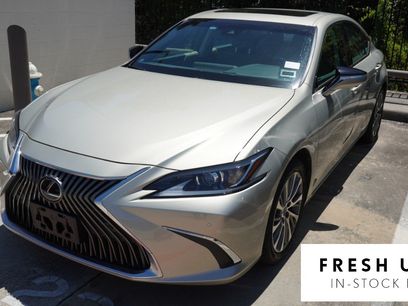 Used 2020 Lexus ES 350 w/ Premium Package