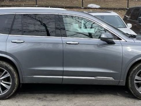 Used 2020 Cadillac XT6 Premium Luxury image 6