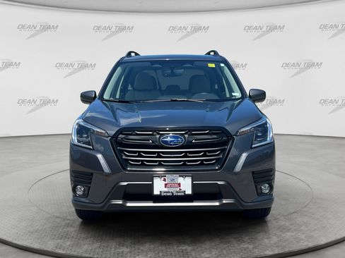 Certified 2024 Subaru Forester Premium AWD/4WD image 2