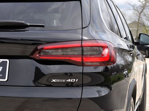 Used 2023 BMW X5 xDrive40i w/ Parking Assistance Package image 21