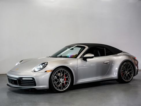 Used 2020 Porsche 911 Carrera 4S AWD/4WD image 6