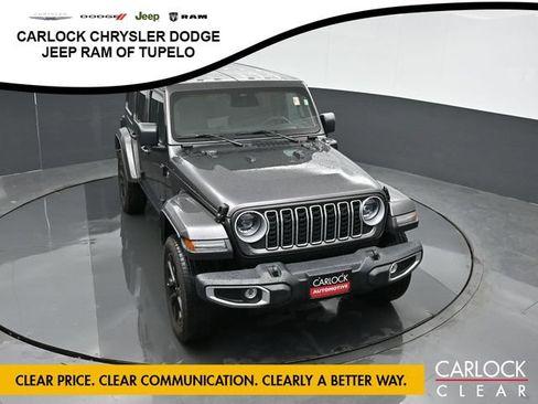 Used 2025 Jeep Wrangler Unlimited Sahara w/ Safety Group AWD/4WD image 46