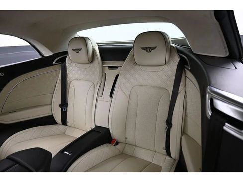 Certified 2023 Bentley Continental GT V8 AWD/4WD image 25