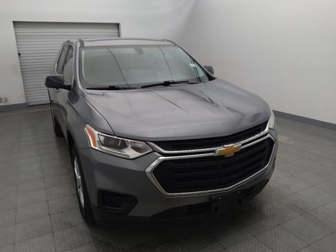 Used 2020 Chevrolet Traverse LS FWD image 14