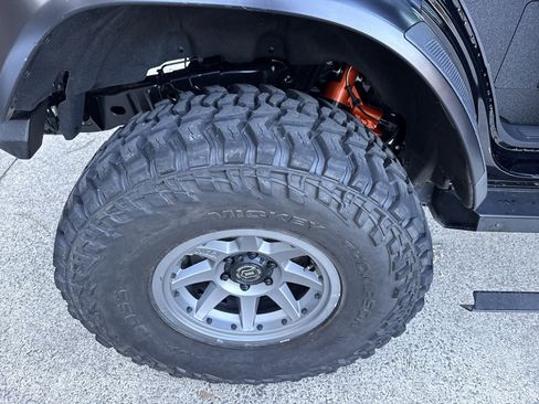 Used 2024 Ford Bronco Raptor w/ Interior Carbon Fiber Pack 6 image 20