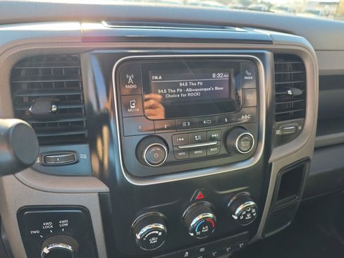 Used 2018 RAM 2500 Tradesman w/ Power & Remote Entry Group image 19