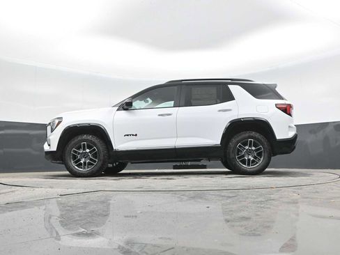 New 2026 GMC Terrain AT4 w/ Convenience Package III image 40