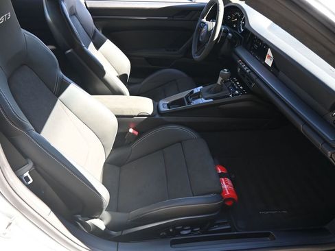 Used 2022 Porsche 911 GT3 image 26