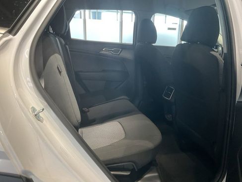 New 2026 Kia Sportage LX w/ LX Convenience Package image 24