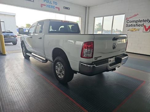 Used 2024 RAM 2500 Big Horn AWD/4WD image 4